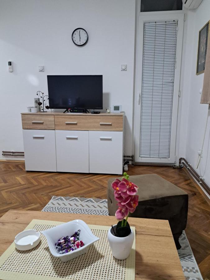 Apartment Stan Na Dan Sisters