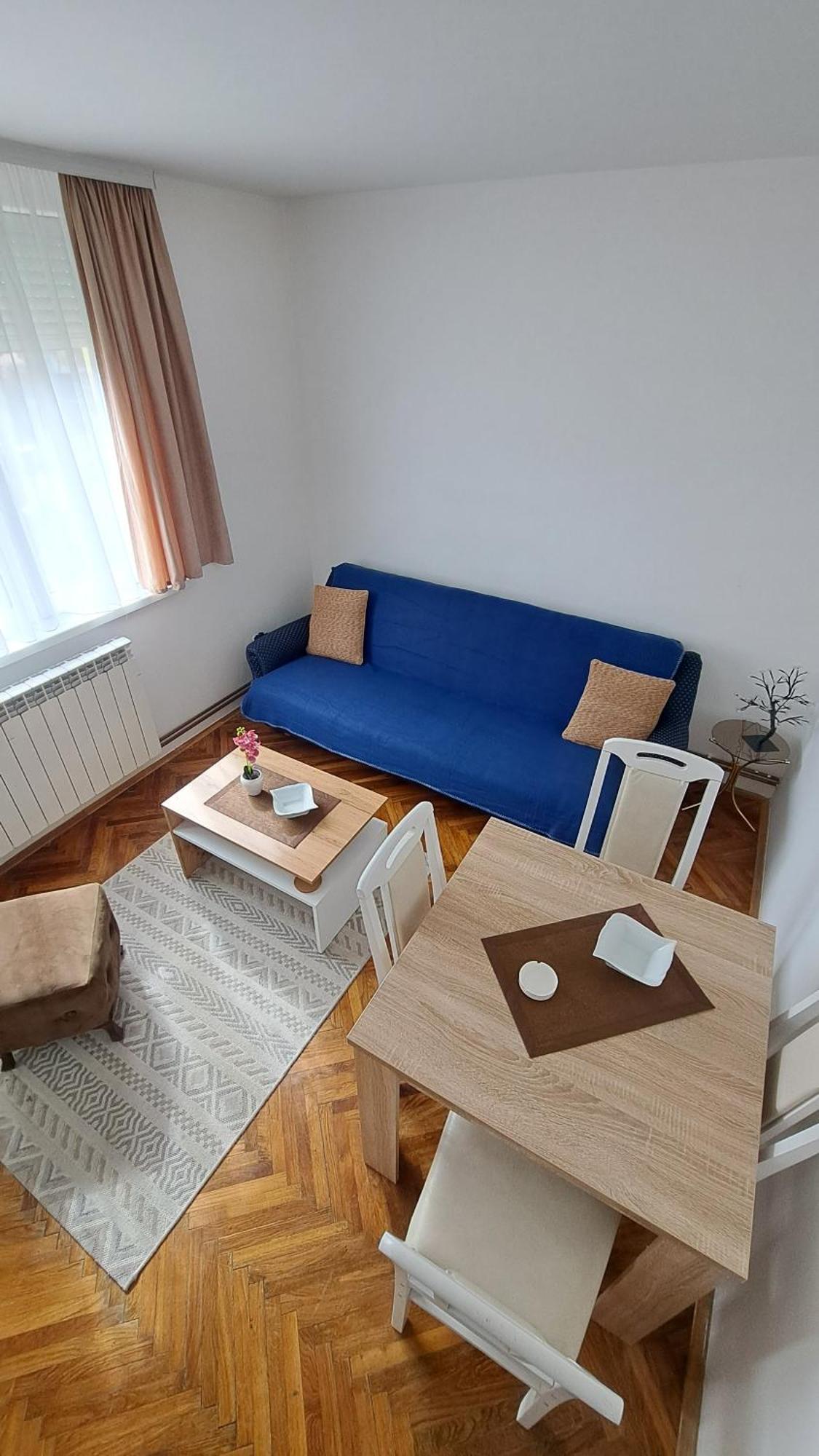 Apartment Stan Na Dan Sisters Belgrade